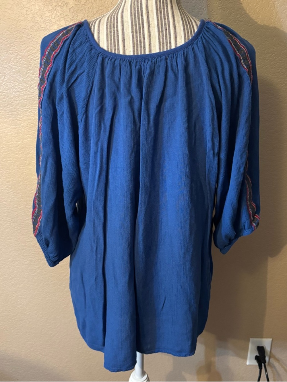 Hazel Boho Top Large Blue Embroidered Peasant Tunic Magenta Tassels 3/4 Sleeves - Picture 6 of 16